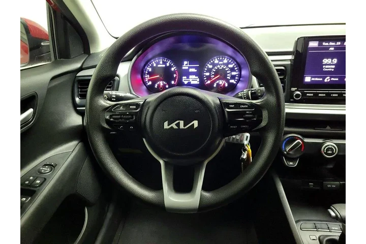 $15998 : Kia Rio 5-Door 2023 S 4dr Wa image 10