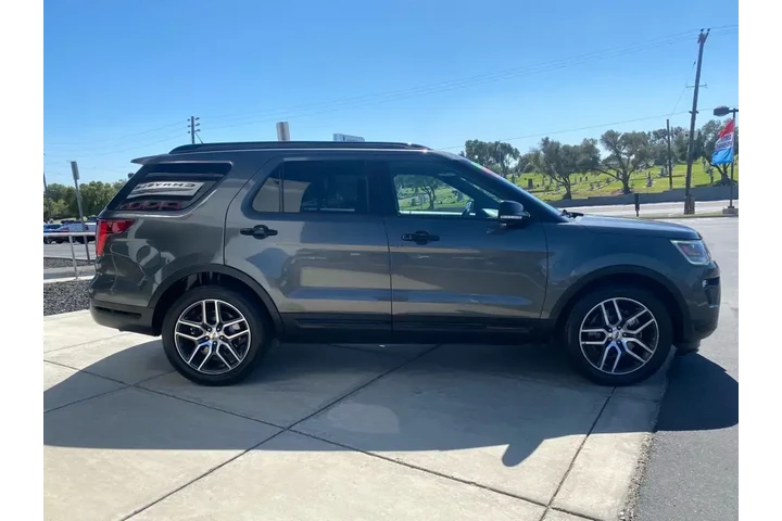 $20988 : Ford Explorer 2019 AWD Sport image 9