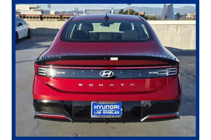 $25847 : Hyundai SONATA 2024 SEL 4dr image 6