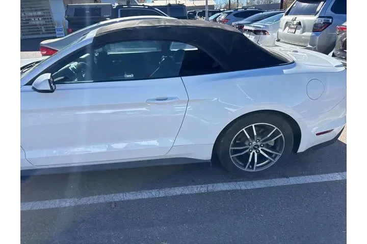 $16951 : Ford Mustang 2016 EcoBoost P image 8