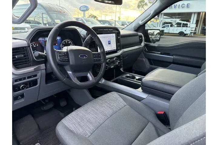 $34797 : Ford F-150 2023 4x2 XL 4dr S image 7