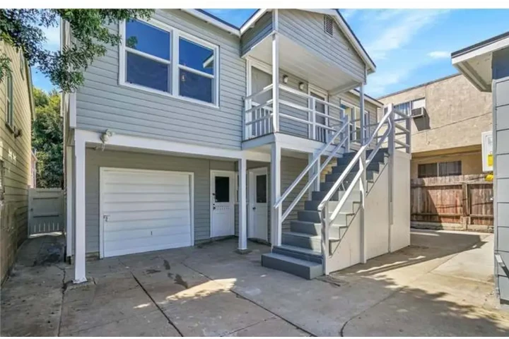 $2000 : Apartamento de Renta image 10