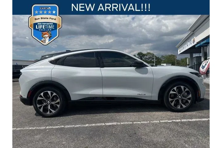 $29596 : Ford Mustang Mach-E 2023 Pre image 1