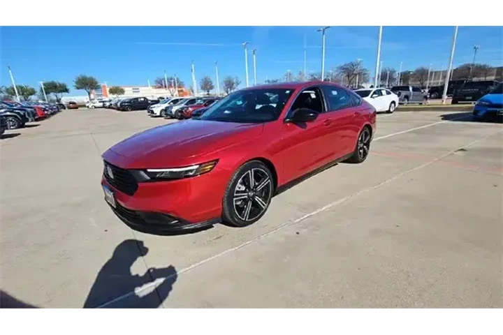 $26987 : Honda Accord Hybrid 2024 Spo image 4