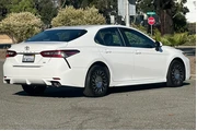 Toyota Camry 2018 SE 4dr Sed thumbnail