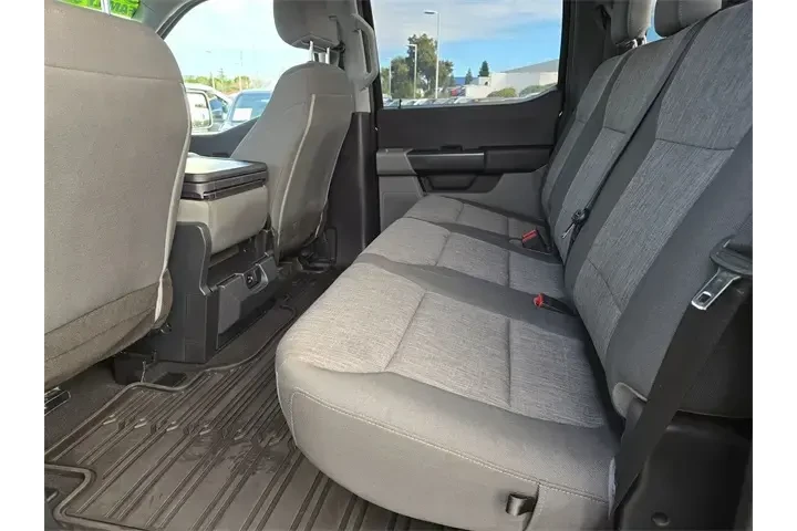 $32934 : Ford F-150 2023 4x2 XL 4dr S image 10