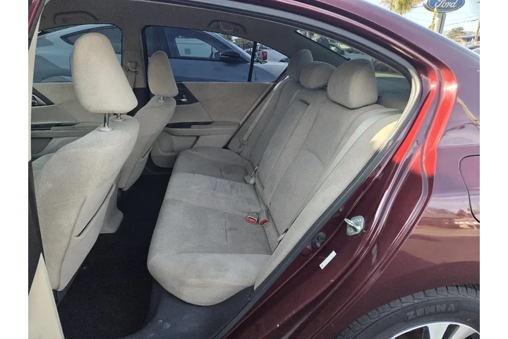 $12950 : Honda Accord 2013 LX 4dr Sed image 10