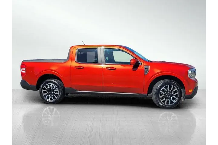 $23779 : Ford Maverick 2022 AWD XL 4d image 3