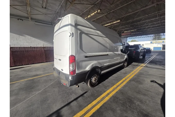 $36950 : Ford Transit 2022 AWD 350 3d image 5