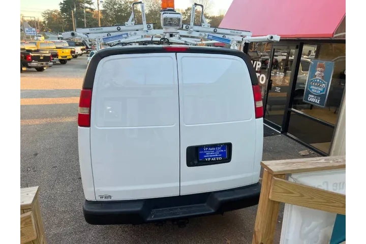 $14999 : 2015 Express 2500 image 6