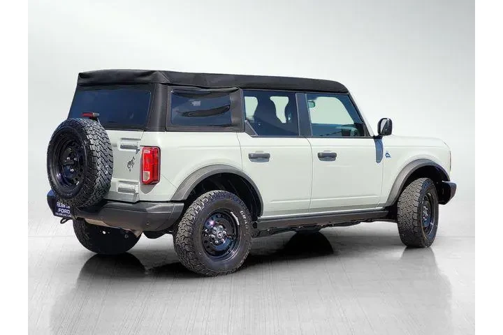 $38362 : Ford Bronco 2023 4x4 Outer B image 4