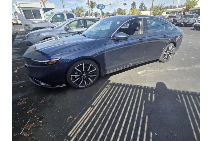 $29995 : Honda Accord Hybrid 2024 Tou image 1