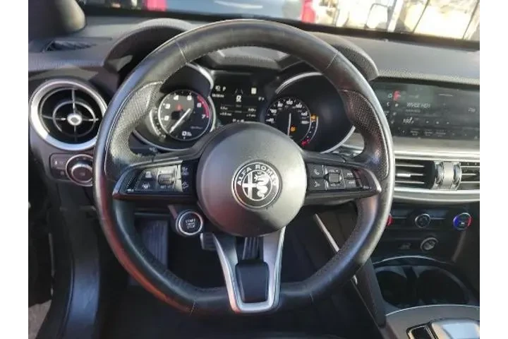 $17670 : Alfa Romeo Stelvio 2022 AWD image 4