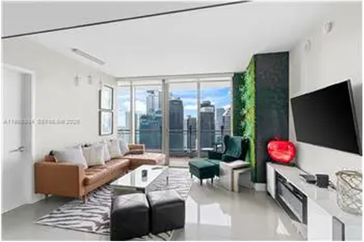 $4700 : Rental property with 2 bedro image 1