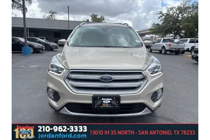 $13738 : Ford Escape 2018 AWD Titaniu image 2