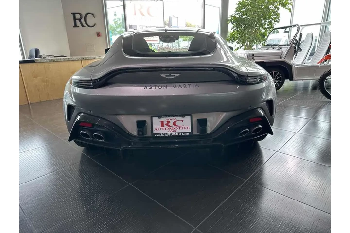 $219995 : 2025 Vantage image 9