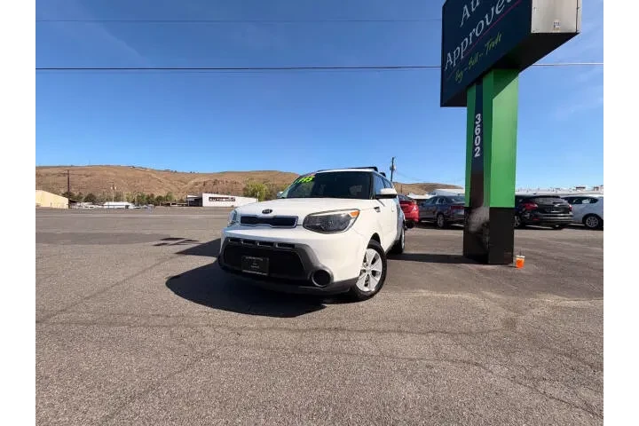 $5995 : 2016 Soul Base image 4