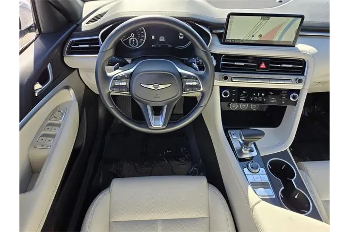 $33589 : Genesis G70 2025 2.5T Standa image 8