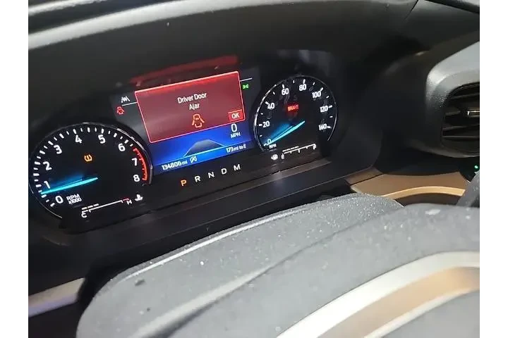 $14632 : Ford Explorer 2020 XLT 4dr S image 3