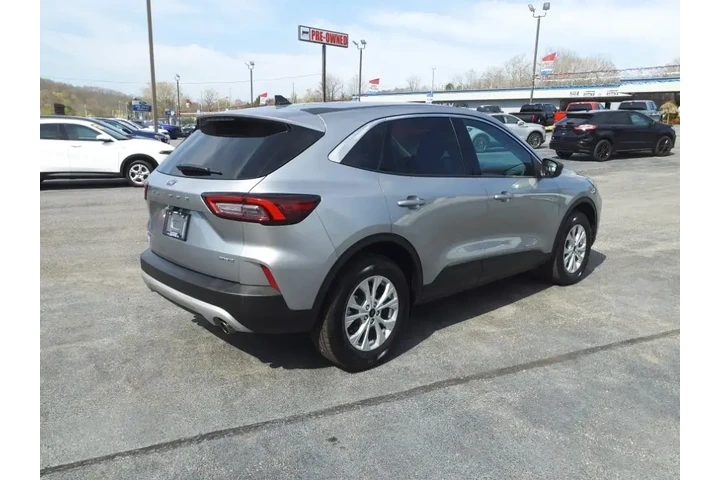$27990 : Ford Escape 2024 AWD Active image 4