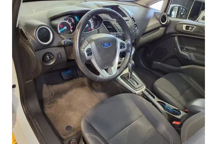 $8998 : Ford Fiesta 2015 SE 4dr Seda image 4