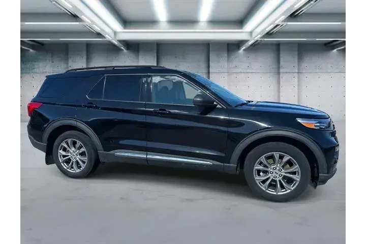 $29236 : Ford Explorer 2022 AWD XLT 4 image 3