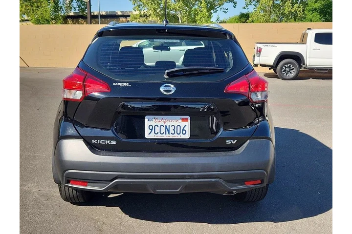 $17998 : Nissan Kicks 2018 SV 4dr Cro image 6