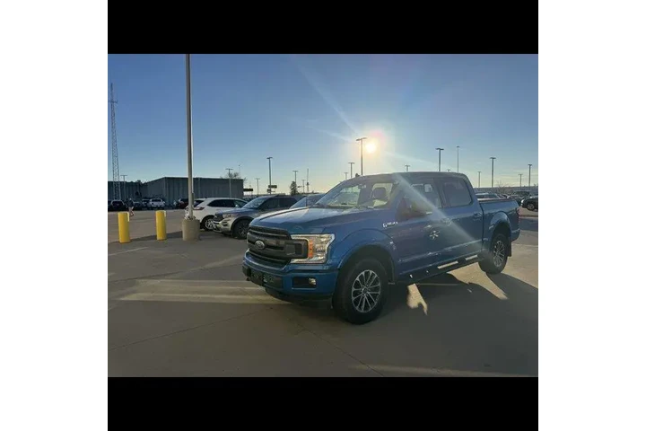 $21999 : Ford F-150 2020 4x4 XLT 4dr image 2