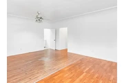 $1195 : Spacious 3bd 1ba @ LA thumbnail