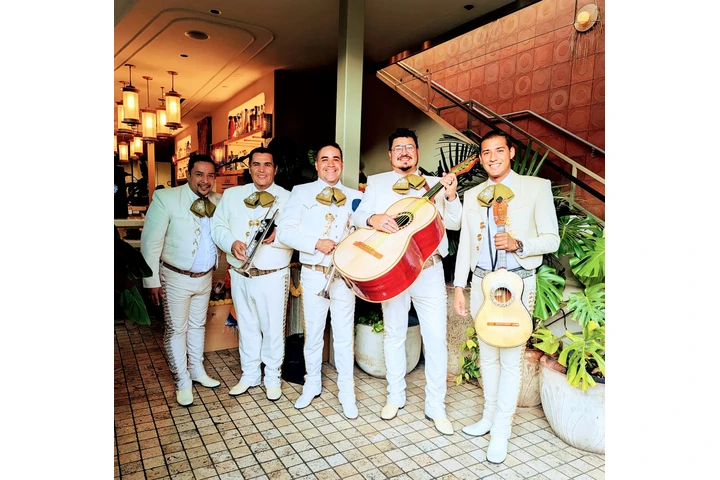 Mariachi Oro de Jalisco image 2