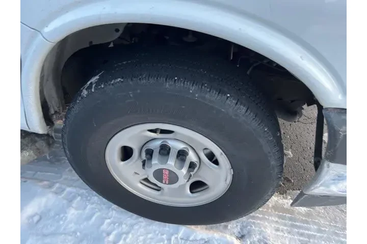 $27671 : GMC Savana 2023 2500 3dr Car image 7