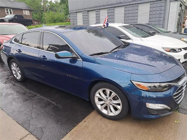 $13800 : 2019 CHEVROLET MALIBU image 2