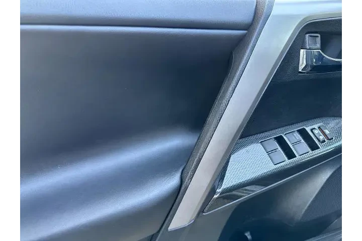 $24985 : Toyota RAV4 2018 XLE 4dr SUV image 10