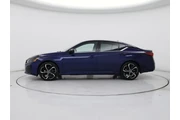 $23998 : Nissan Altima 2023 2.5 SR 4d thumbnail
