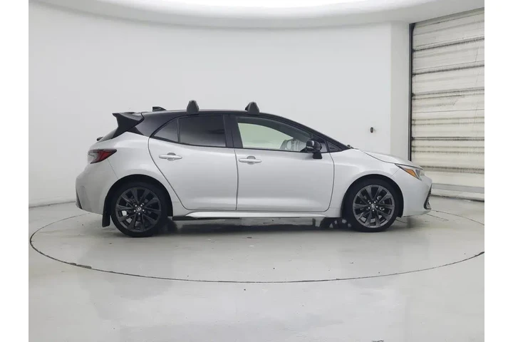 $24998 : Toyota Corolla Hatchback 202 image 7