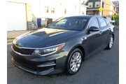 2016 Optima LX en Boston