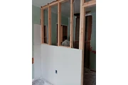 Pintura y Reparación thumbnail
