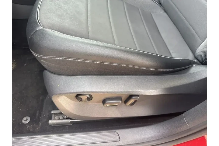 $17814 : Volkswagen Taos 2022 SE 4dr image 9