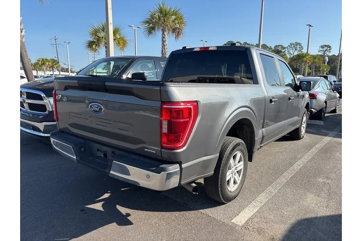 $31000 : Ford F-150 2023 4x2 XLT 4dr image 3