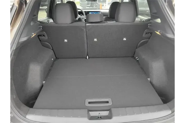 $25291 : Nissan Kicks 2026 SV 4dr Cro image 6