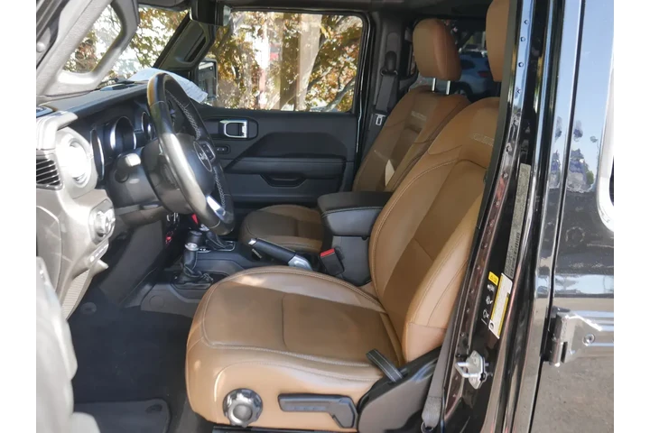 $31478 : Jeep Wrangler Unlimited 2021 image 3