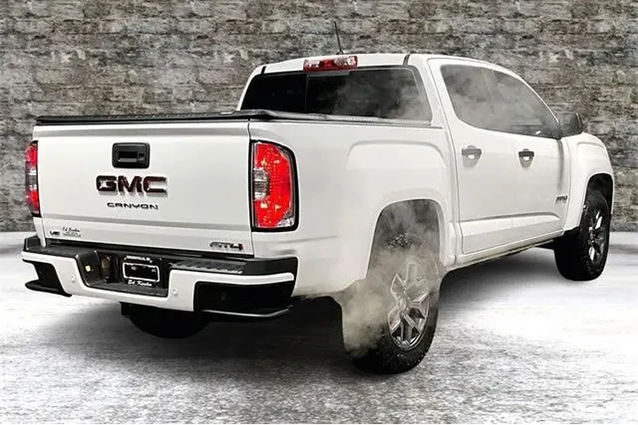$34995 : GMC Canyon 2022 4x4 AT4 4dr image 6