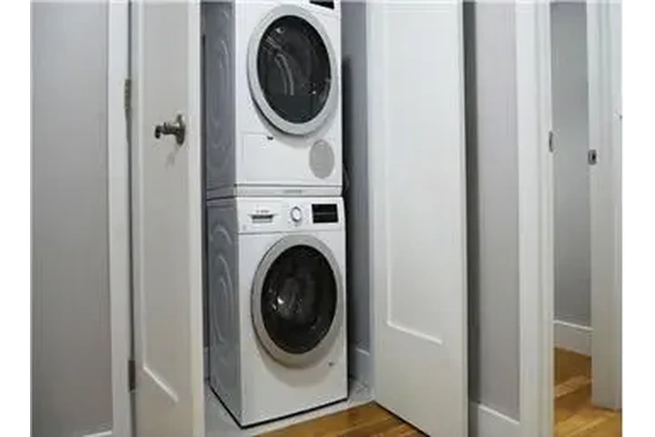 $5500 : Rental property with 3 bedro image 5