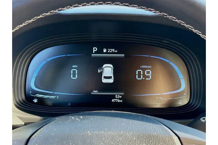 $15629 : Hyundai VENUE 2023 SEL 4dr C image 5