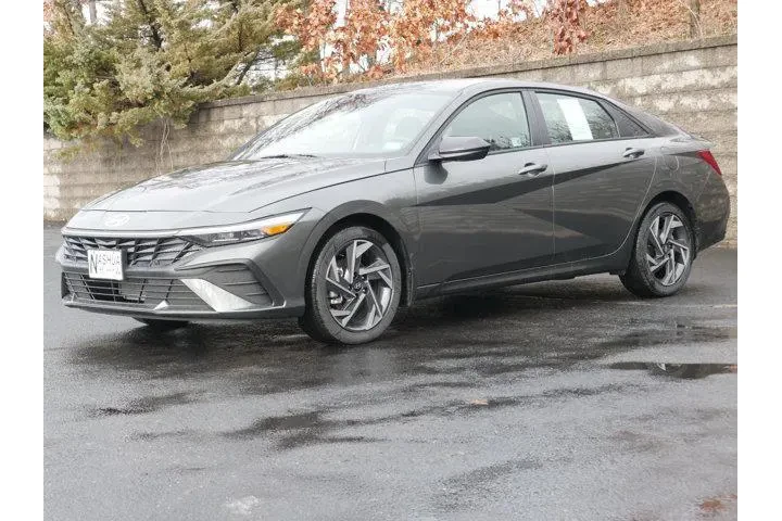 $20750 : Hyundai ELANTRA 2025 SEL Spo image 1