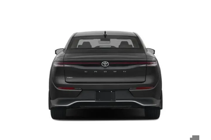 $32860 : Toyota Crown 2023 AWD XLE 4d image 5