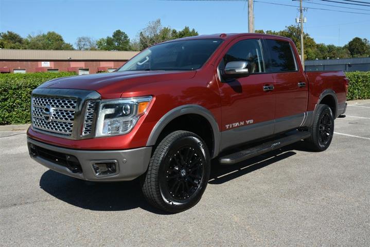 2018 Titan Platinum Reserve image 1