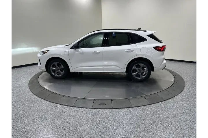 $24993 : Ford Escape 2024 AWD ST-Line image 10