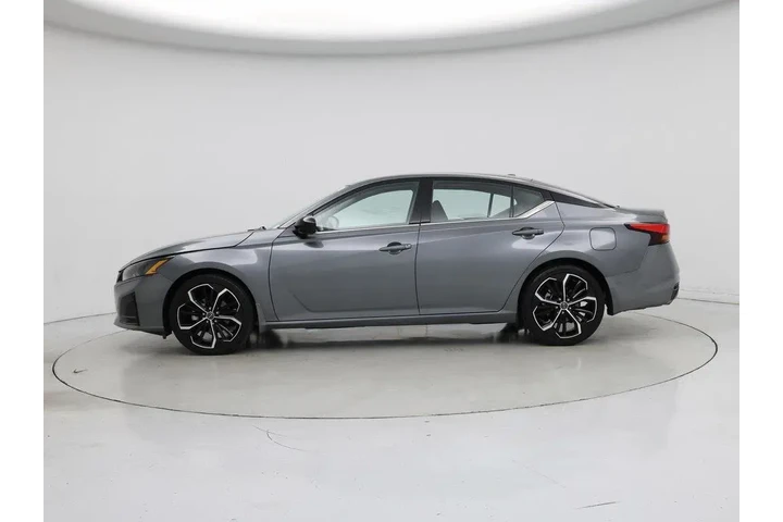 $22998 : Nissan Altima 2023 2.5 SR 4d image 3