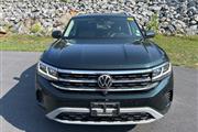 $34174 : PRE-OWNED 2021 VOLKSWAGEN ATL thumbnail